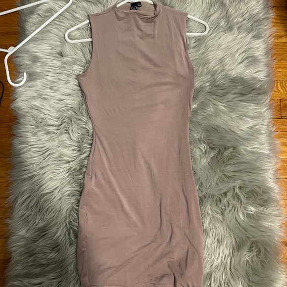 Windsor Dresses & Skirts - Windsor dress size xs, never worn.